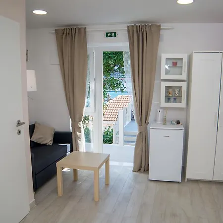 Zara Apartment *
